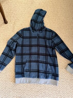 UNIONBAY Blue and Black Striped Fleece Pullover
